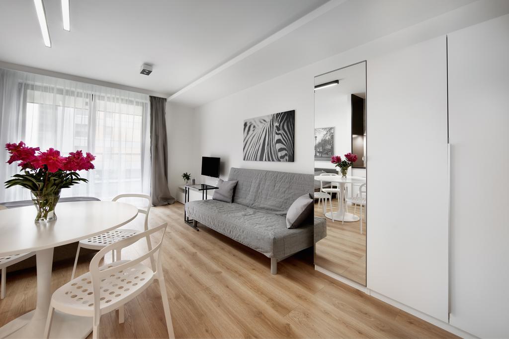 Silverapartments Warszawa Zewnętrze zdjęcie